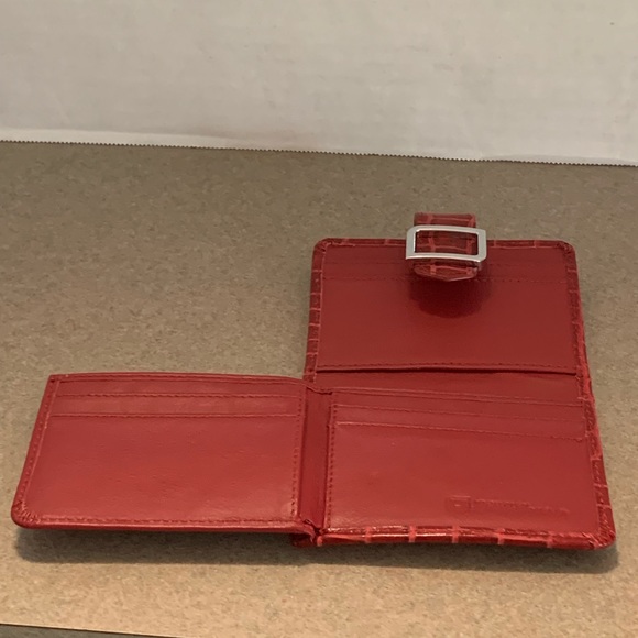 Identity Stronghold RFID Wallet - Picture 4 of 6